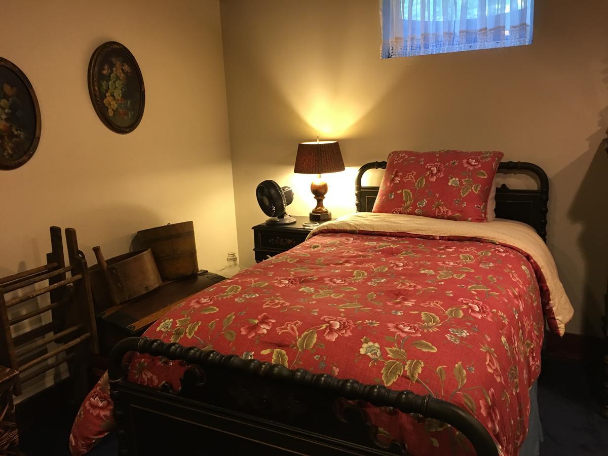Marshall The Ashe Farm Bed & Breakfast エクステリア 写真